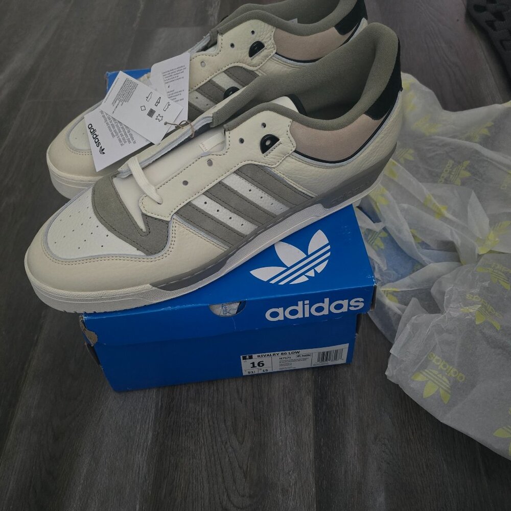 Mens Adidas Rivalry 86 Low - Picture 11 of 13